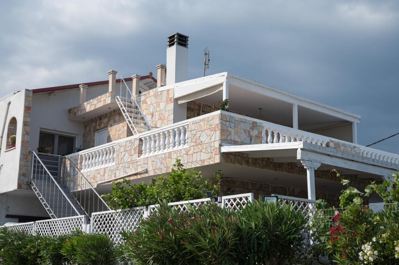 نيا كيوس Avra Residence Nafplio المظهر الخارجي الصورة